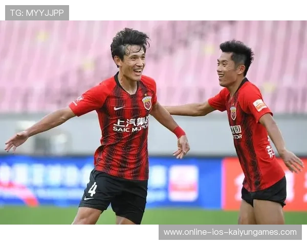 上海海港外援拼尽全力，亚冠小组赛出线形势严峻